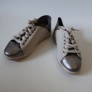 CHOCOLAT BLU WHITE SILVER LACE-UP SNEAKERS 38 US/8